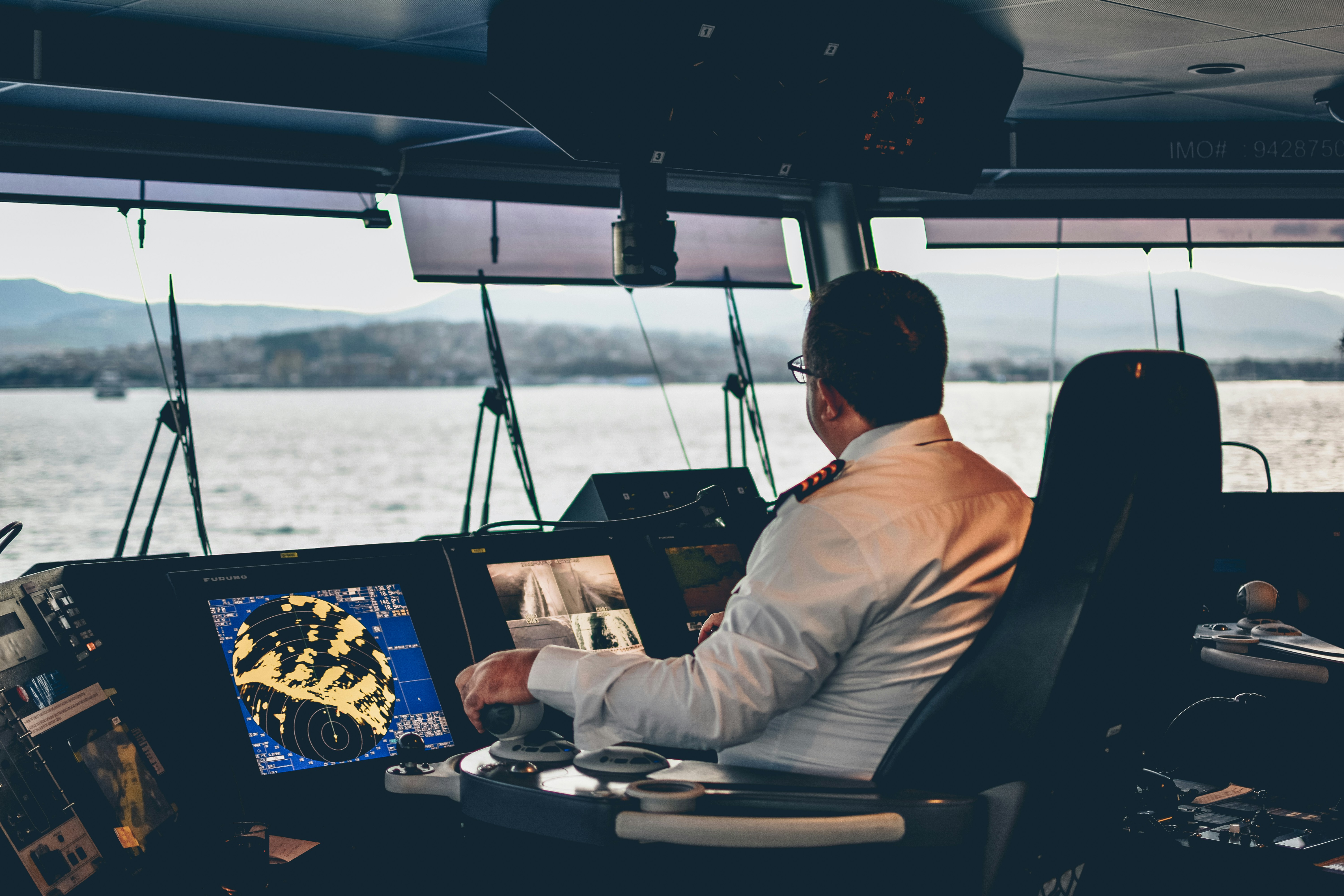 Marine Captain / Crew